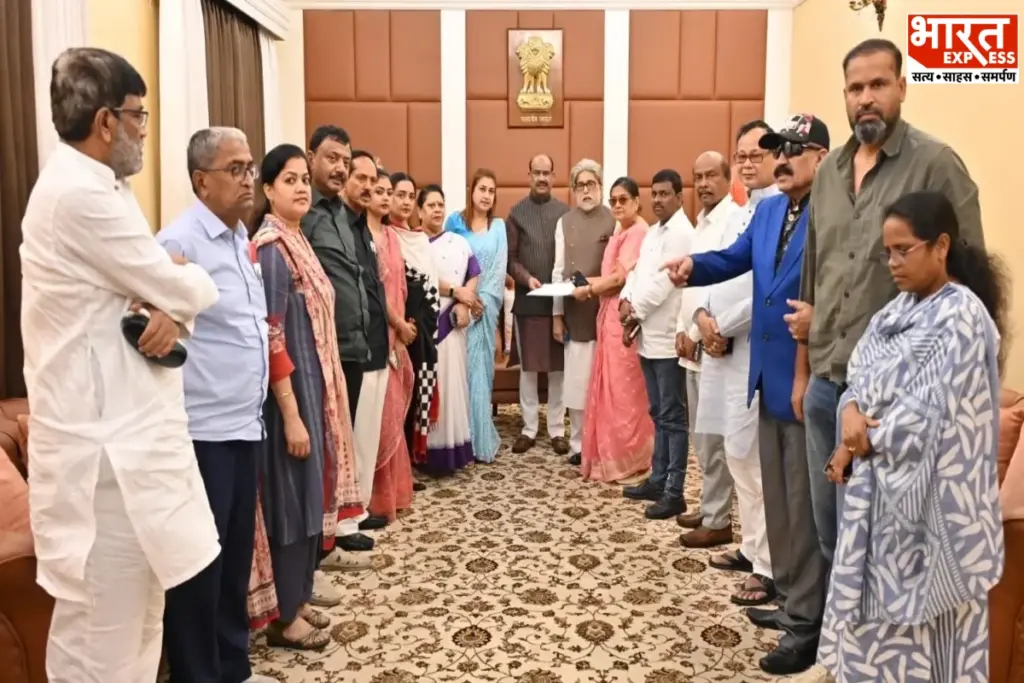 Defection notice served to 20 TMC MPs becomes a major headache.