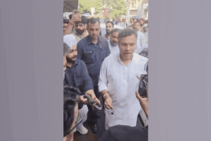 युवक ने सवाल पूछा तो मंत्री जी ने जड़ दिया थप्पड़? AAP ने दर्ज कराई FIR