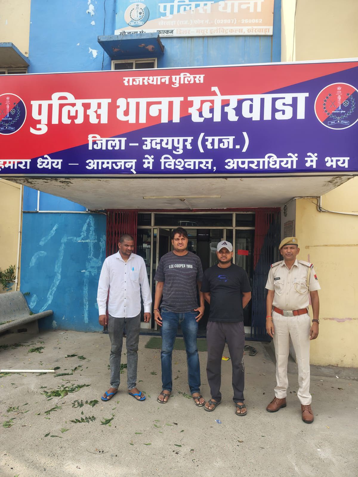 udaipur-police-crackdown-221-history-sheeters-raids-illegal-weapons