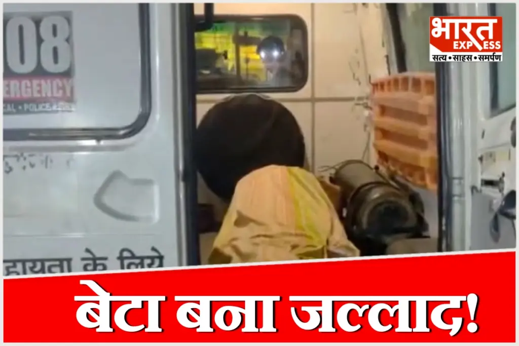 लखनऊ के नाका थाना क्षेत्र में विजन अपार्टमेंट में 42 वर्षीय महिला गीता भागचंदानी की हत्या के बाद सबूत जुटाती पुलिस व फॉरेंसिक टीम.