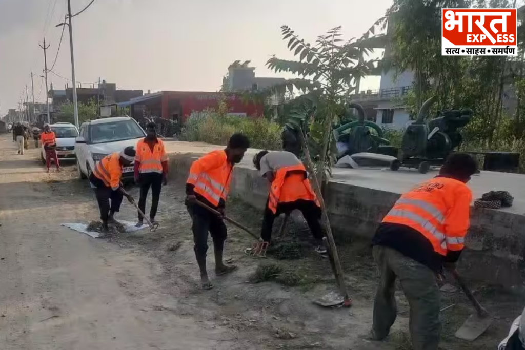 Lucknow Flood Relief Cleanup Drone Anti Larva Spray Yogi Government