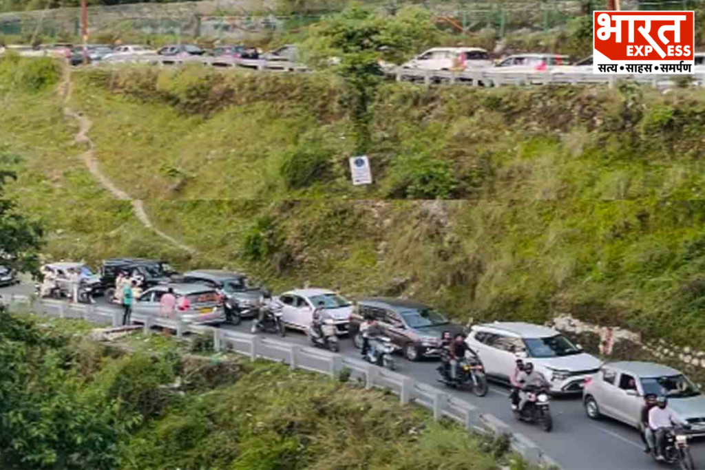 Mussoorie Dehradun Traffic Jam Weekend Tourist Surge
