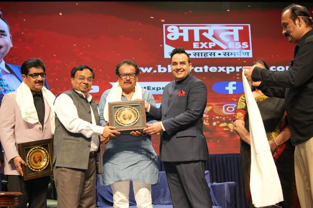 दिल्ली में सजी गोपाल दास ‘नीरज’ के गीतों की महफिल, केंद्रीय मंत्री एस.पी. सिंह बघेल चीफ गेस्ट; CMD उपेन्द्र राय ने महाकवि को यूं किया याद
