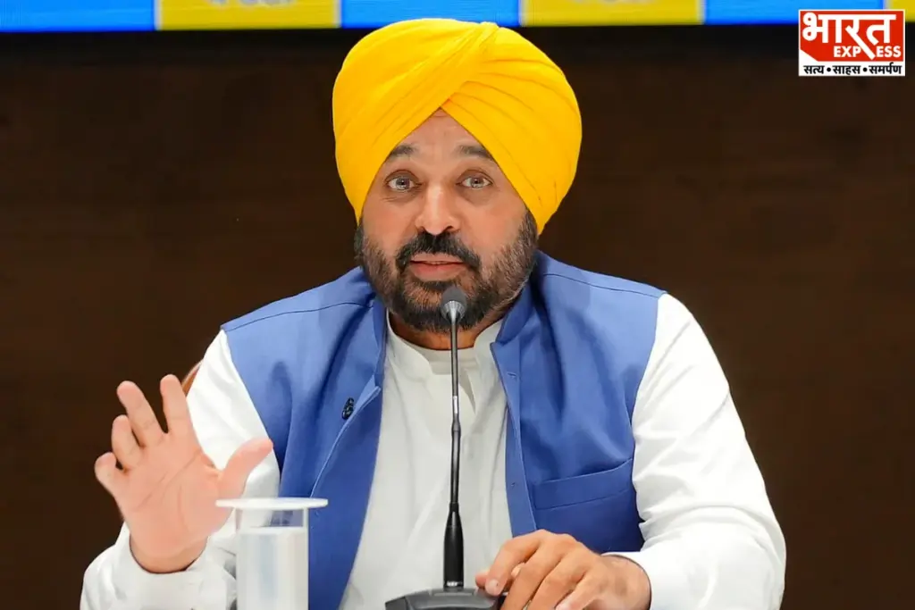 पंजाब के मुख्यमंत्री कार्यालय से जुड़े कथित भ्रष्टाचार और सीबीआई जांच के आदेश के खिलाफ पंजाब सरकार की याचिका पर अब 12 अक्टूबर को नई बेंच सुनवाई करेगी.